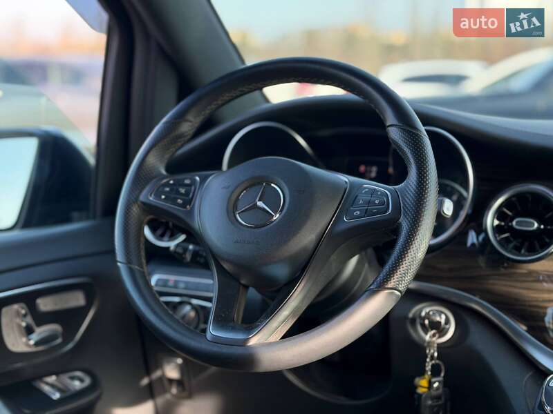 Минивэн Mercedes-Benz V-Class 2021 в Кривом Роге