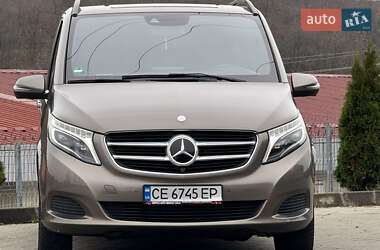 Минивэн Mercedes-Benz V-Class 2016 в Сторожинце