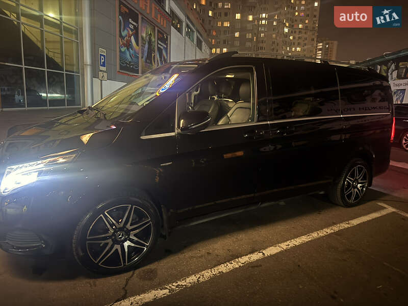 Минивэн Mercedes-Benz V-Class 2016 в Одессе