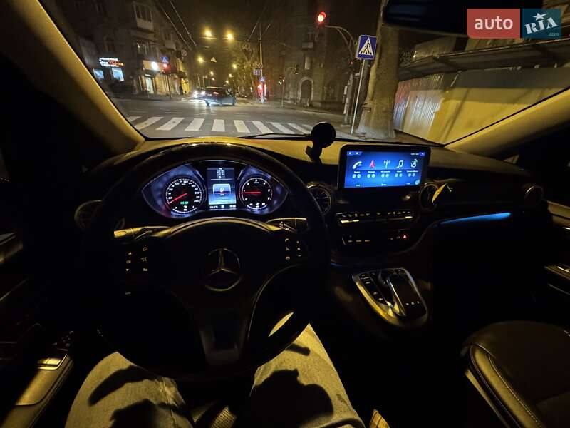 Минивэн Mercedes-Benz V-Class 2016 в Одессе