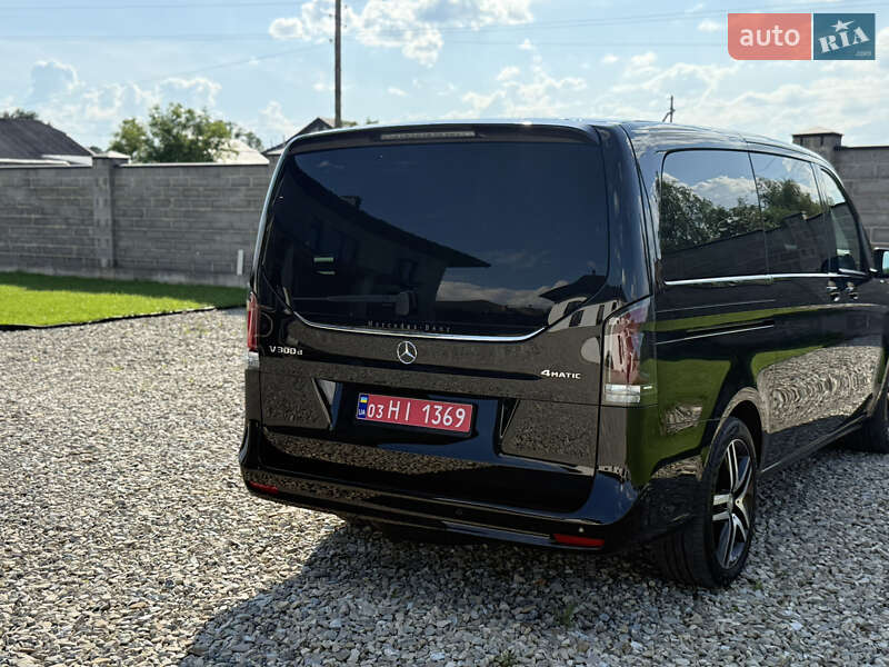 Мінівен Mercedes-Benz V-Class 2022 в Коломиї