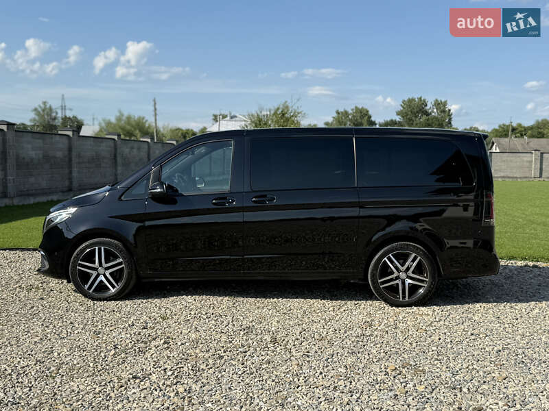 Мінівен Mercedes-Benz V-Class 2022 в Коломиї