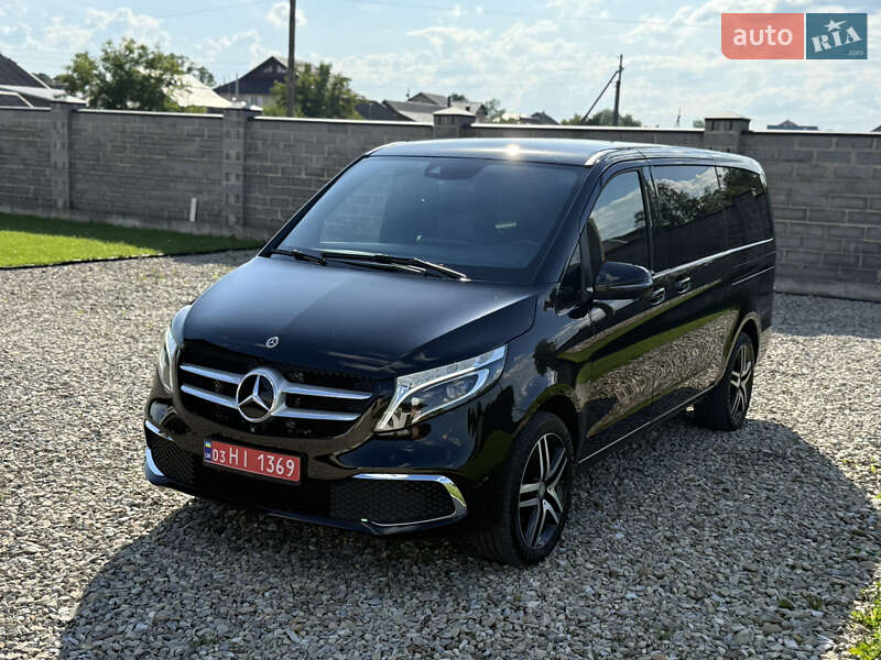 Мінівен Mercedes-Benz V-Class 2022 в Коломиї