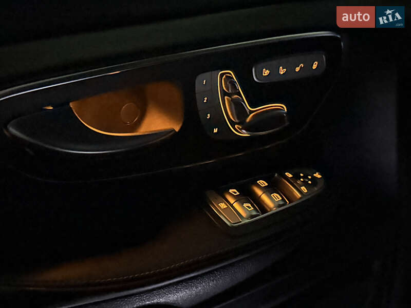 Мінівен Mercedes-Benz V-Class 2022 в Коломиї