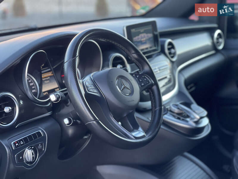 Минивэн Mercedes-Benz V-Class 2014 в Черновцах