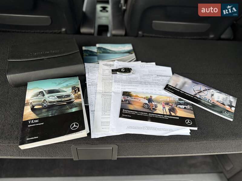 Мінівен Mercedes-Benz V-Class 2020 в Одесі