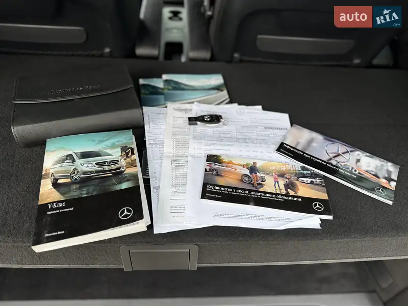 Мінівен Mercedes-Benz V-Class 2020 в Одесі документ