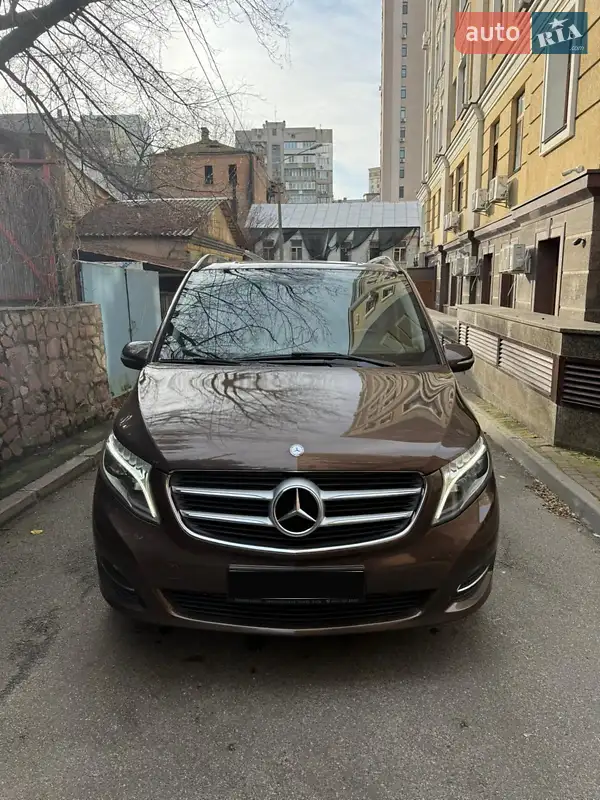 Mercedes-Benz V-Class 2015