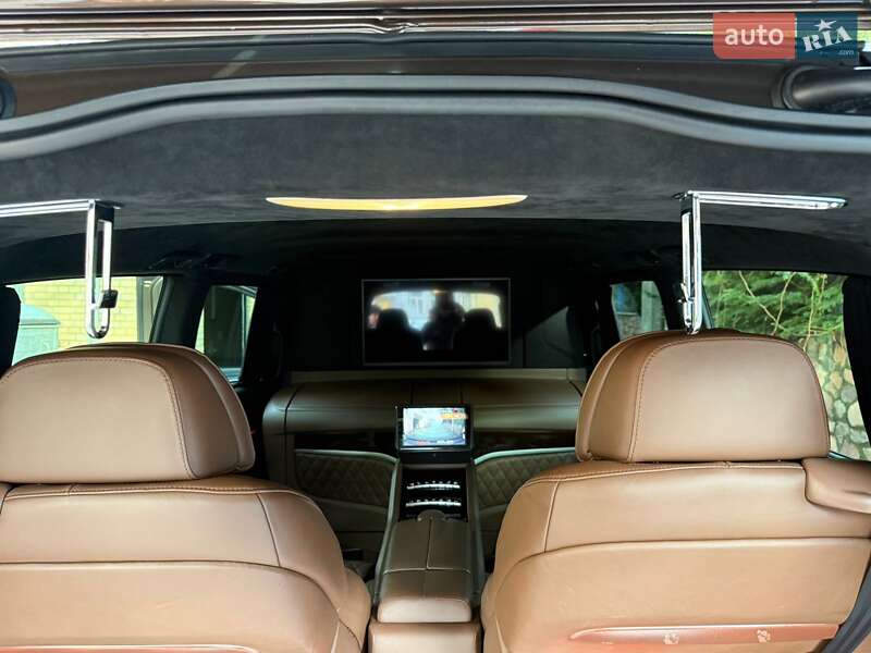 Минивэн Mercedes-Benz V-Class 2015 в Киеве