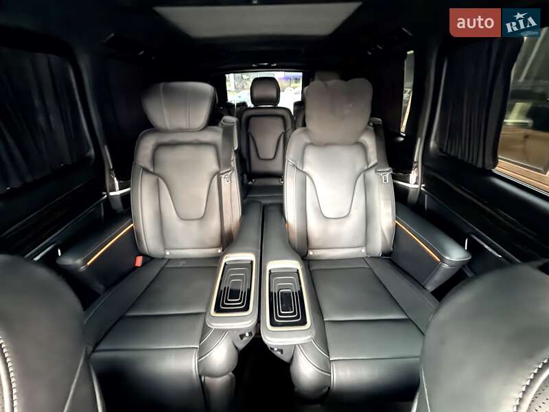 Мінівен Mercedes-Benz V-Class 2021 в Києві фото 18 Мінівен Mercedes-Benz V-Class 2021 в Києві