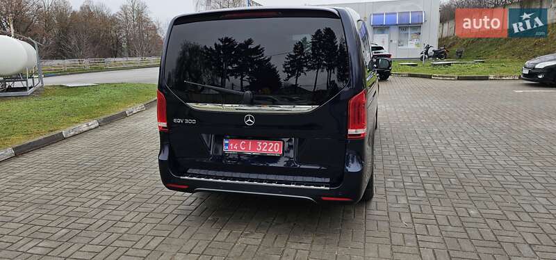 Мінівен Mercedes-Benz V-Class 2022 в Тернополі фото 38 Мінівен Mercedes-Benz V-Class 2022 в Тернополі