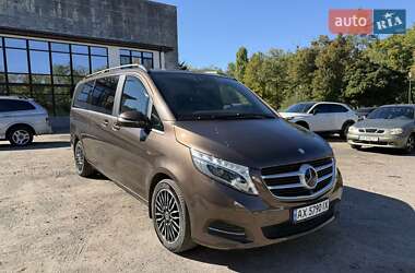 Мінівен Mercedes-Benz V-Class 2016 в Харкові
