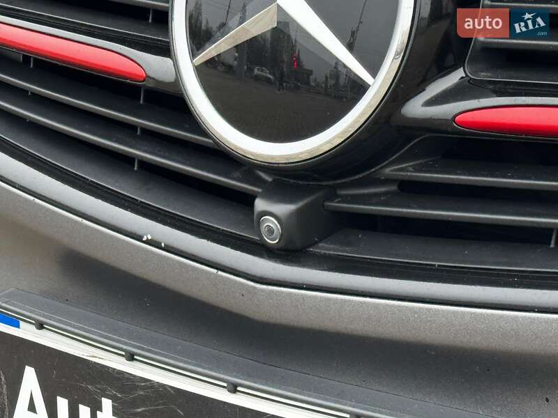 Минивэн Mercedes-Benz V-Class 2017 в Харькове