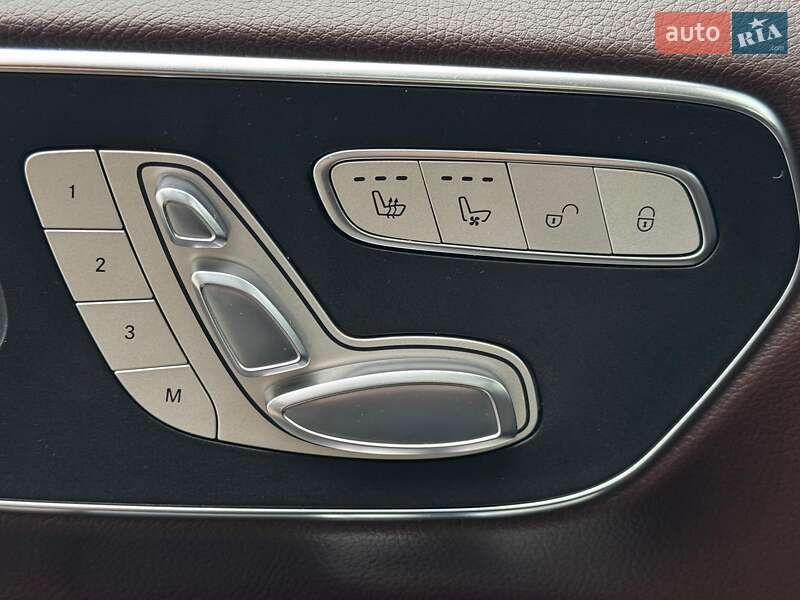 Минивэн Mercedes-Benz V-Class 2017 в Харькове