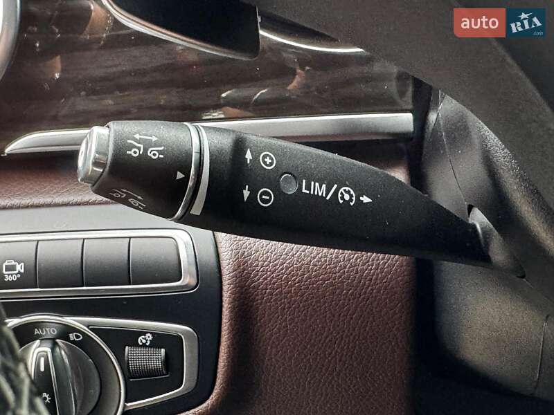 Минивэн Mercedes-Benz V-Class 2017 в Харькове