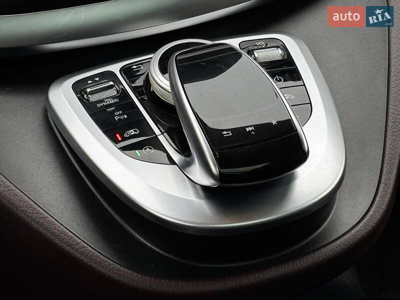 Минивэн Mercedes-Benz V-Class 2017 в Харькове