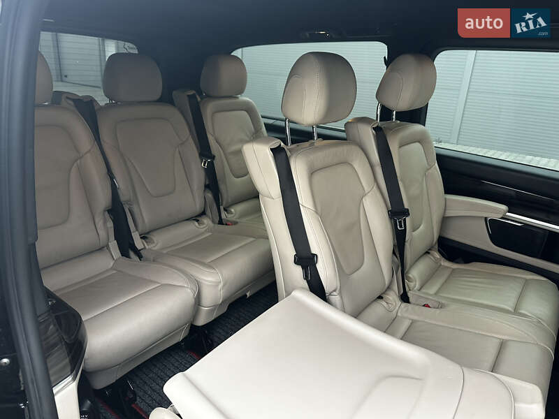 Минивэн Mercedes-Benz V-Class 2016 в Ивано-Франковске фото 30 Минивэн Mercedes-Benz V-Class 2016 в Ивано-Франковске