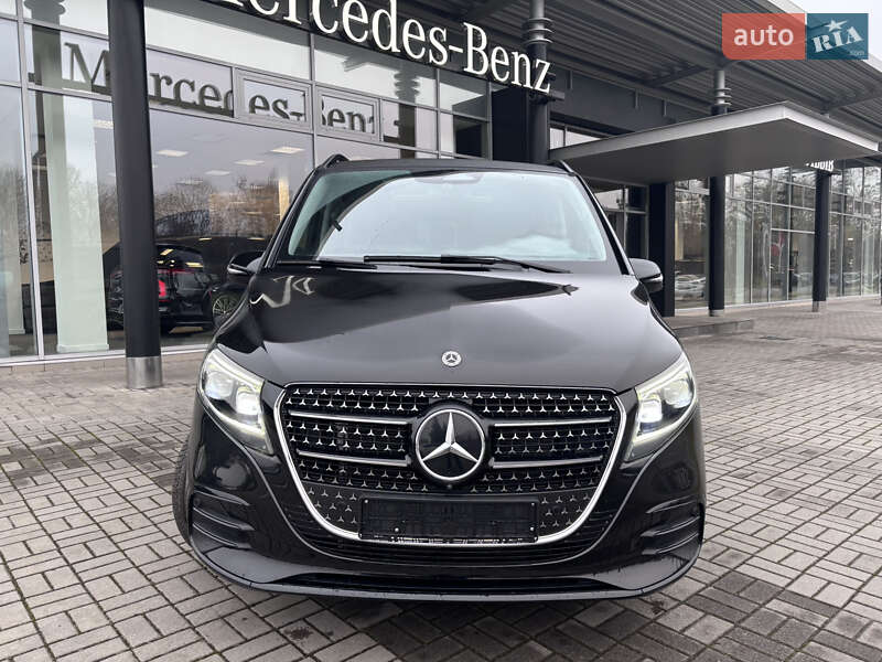 Минивэн Mercedes-Benz V-Class 2024 в Львове фото 38 Минивэн Mercedes-Benz V-Class 2024 в Львове