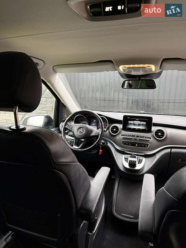 Минивэн Mercedes-Benz V-Class 2016 в Ровно