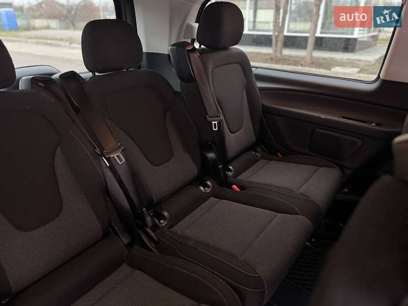 Мінівен Mercedes-Benz V-Class 2016 в Харкові