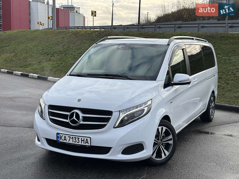 Mercedes-Benz V-Class 2017 Mercedes-Benz V-Class 2017