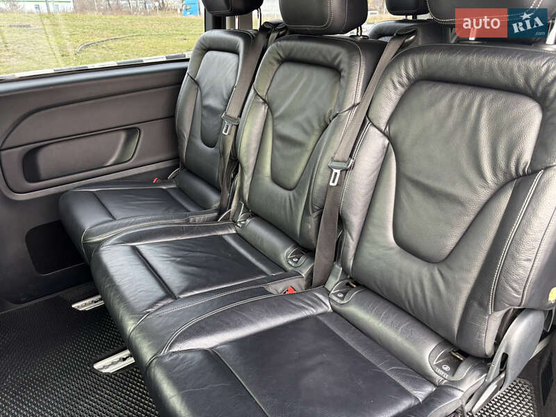 Мінівен Mercedes-Benz V-Class 2017 в Києві