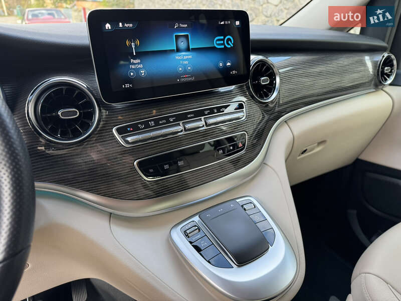 Минивэн Mercedes-Benz V-Class 2021 в Киеве фото 34 Минивэн Mercedes-Benz V-Class 2021 в Киеве
