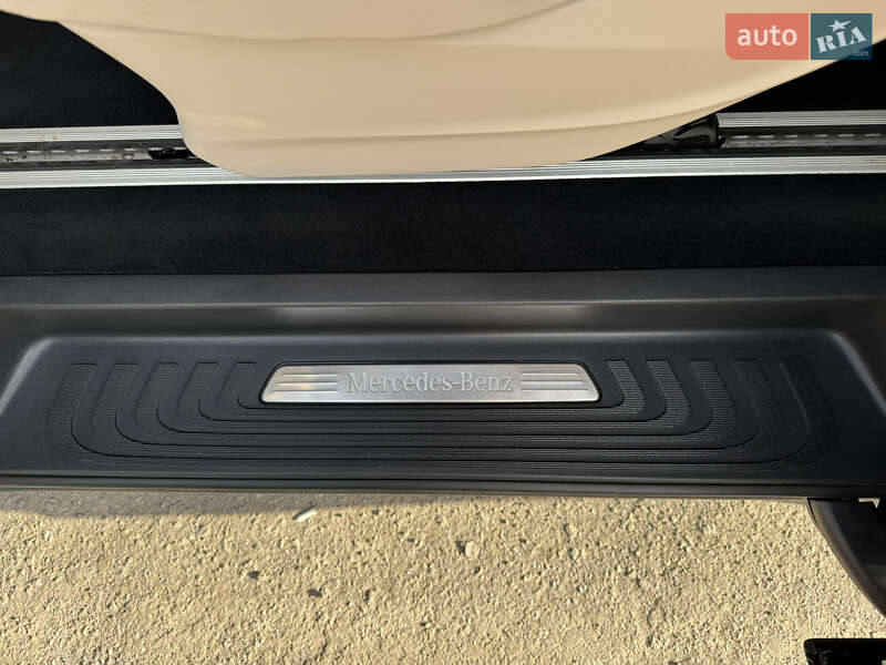 Минивэн Mercedes-Benz V-Class 2021 в Киеве фото 48 Минивэн Mercedes-Benz V-Class 2021 в Киеве