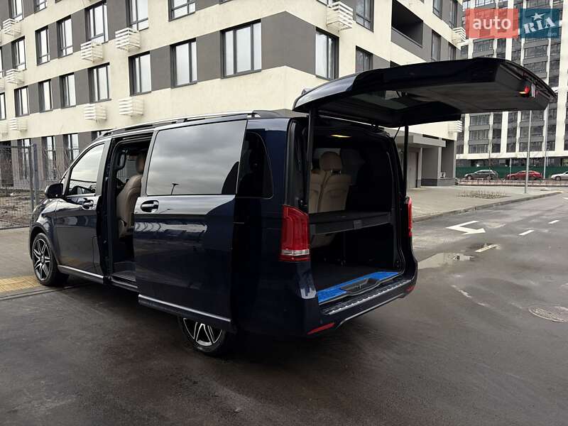 Минивэн Mercedes-Benz V-Class 2018 в Киеве фото 15 Минивэн Mercedes-Benz V-Class 2018 в Киеве