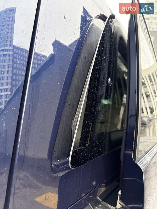 Минивэн Mercedes-Benz V-Class 2018 в Киеве фото 121 Минивэн Mercedes-Benz V-Class 2018 в Киеве