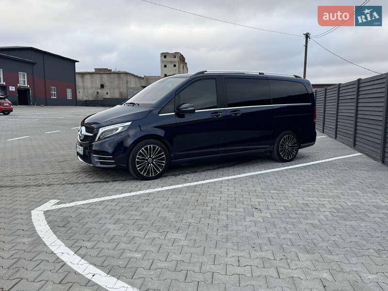 Мінівен Mercedes-Benz V-Class 2020 в Рівному фото 21 Мінівен Mercedes-Benz V-Class 2020 в Рівному
