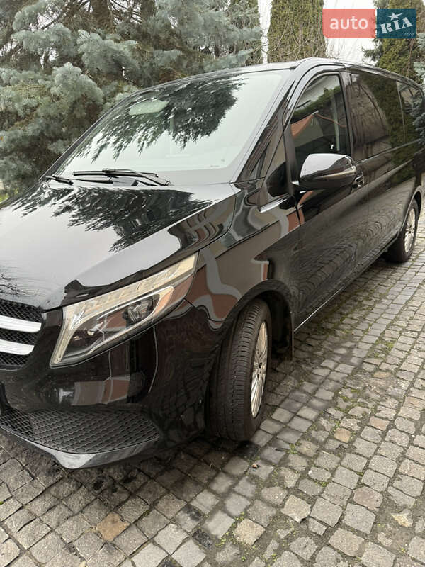 Мінівен Mercedes-Benz V-Class 2021 в Києві фото 3 Мінівен Mercedes-Benz V-Class 2021 в Києві