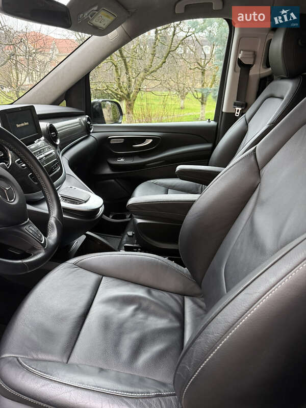 Мінівен Mercedes-Benz V-Class 2021 в Києві фото 5 Мінівен Mercedes-Benz V-Class 2021 в Києві