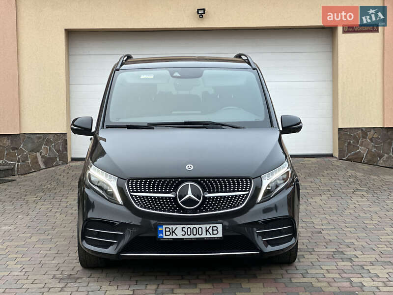 Мінівен Mercedes-Benz V-Class 2021 в Рівному