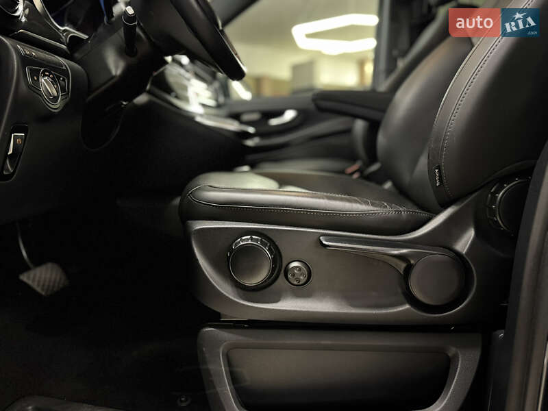 Мінівен Mercedes-Benz V-Class 2022 в Миколаєві