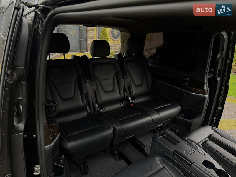 Мінівен Mercedes-Benz V-Class 2018 в Дніпрі