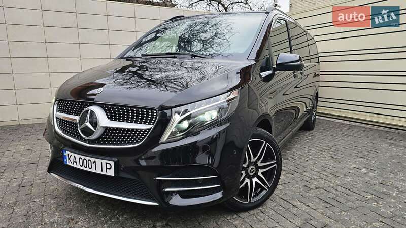Мінівен Mercedes-Benz V-Class 2023 в Києві