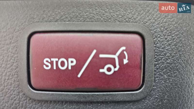 Мінівен Mercedes-Benz V-Class 2023 в Києві