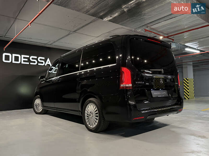Мінівен Mercedes-Benz V-Class 2017 в Одесі