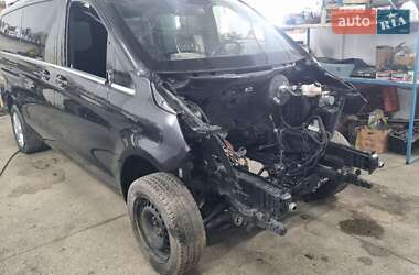 Минивэн Mercedes-Benz V-Class 2017 в Черновцах