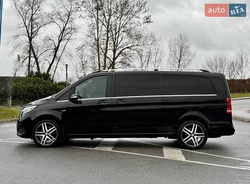 Минивэн Mercedes-Benz V-Class 2016 в Киеве