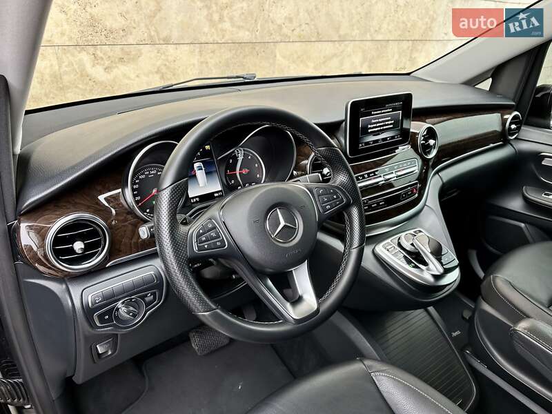 Мінівен Mercedes-Benz V-Class 2018 в Києві