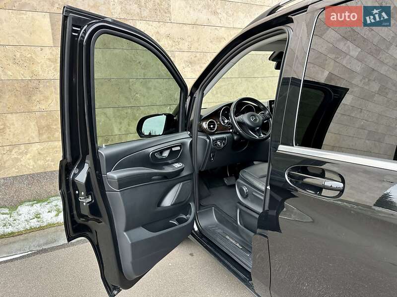 Мінівен Mercedes-Benz V-Class 2018 в Києві