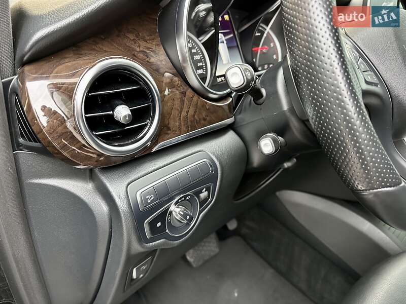 Мінівен Mercedes-Benz V-Class 2018 в Києві