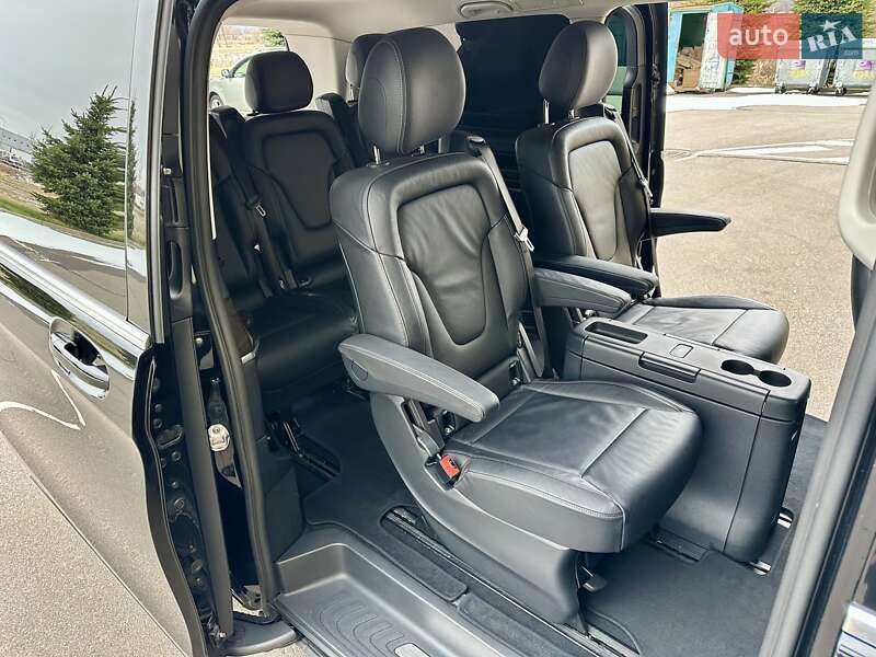 Мінівен Mercedes-Benz V-Class 2018 в Києві
