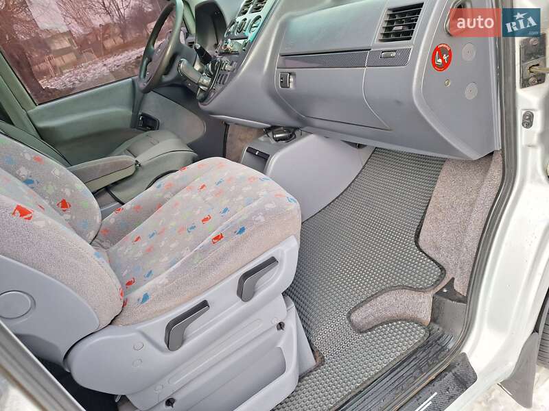 Минивэн Mercedes-Benz V-Class 1999 в Черновцах