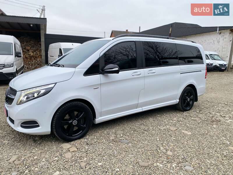 Минивэн Mercedes-Benz V-Class 2014 в Мукачево