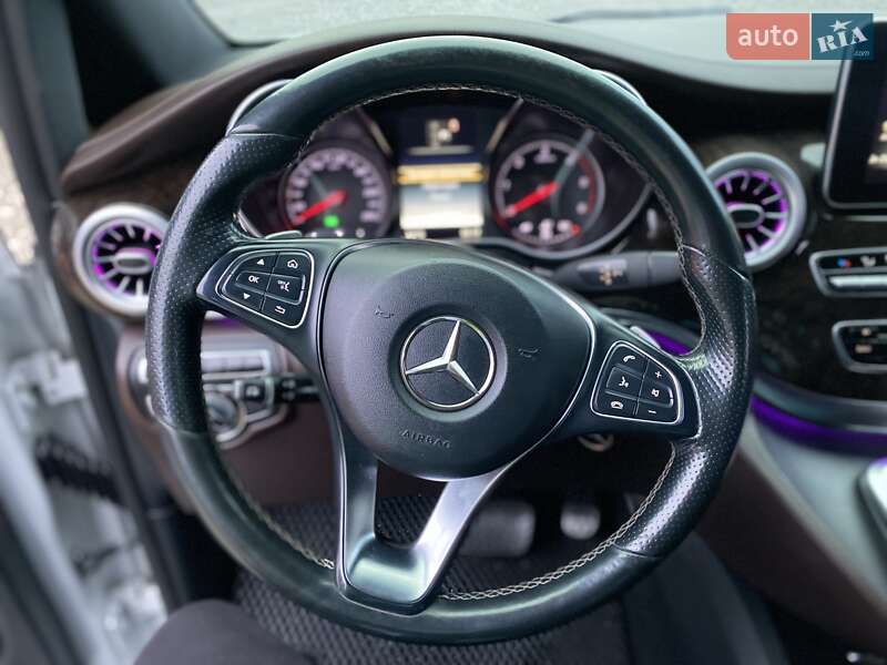 Минивэн Mercedes-Benz V-Class 2014 в Мукачево