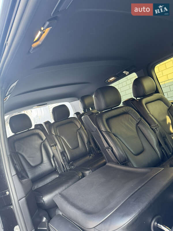 Минивэн Mercedes-Benz V-Class 2016 в Киеве