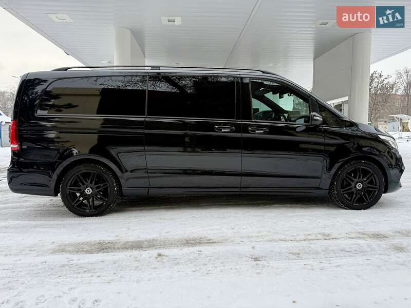 Мінівен Mercedes-Benz V-Class 2020 в Дніпрі